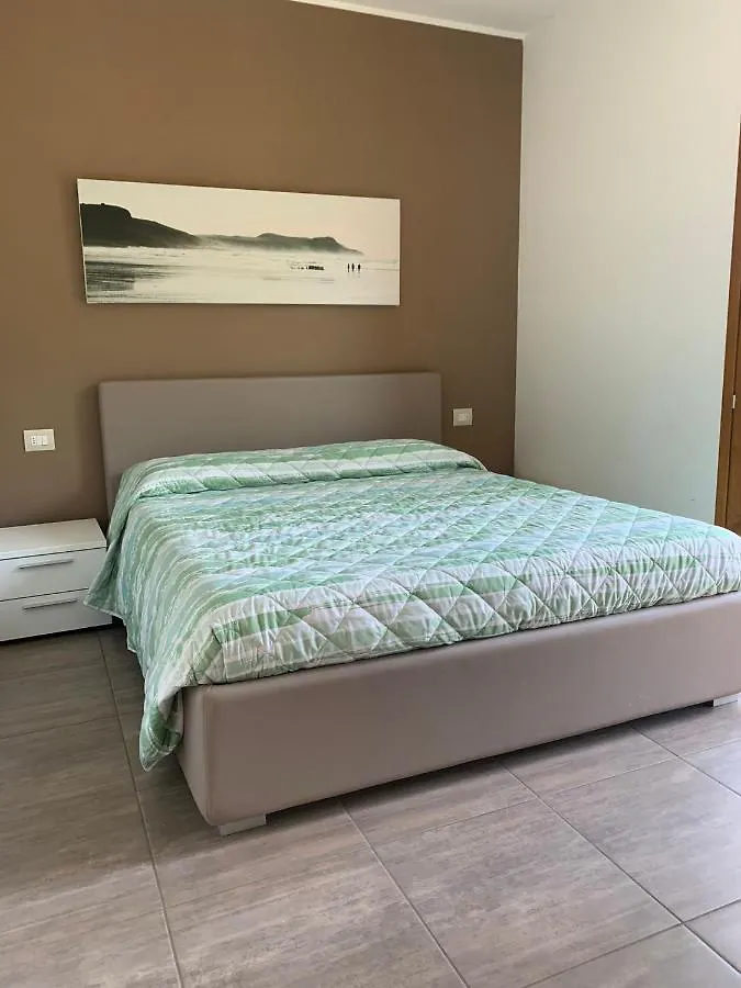 Appartamento IRIS Spinone Al Lago Italia