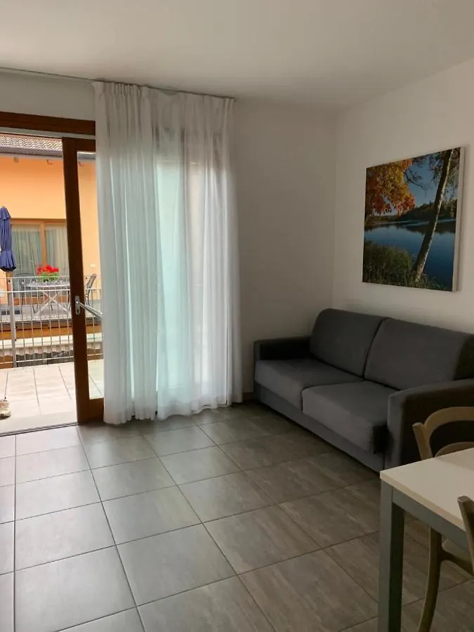 Appartamento Iris Spinone Al Lago Apartmán